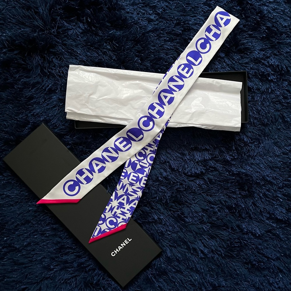 NEW CHANEL Blue, White, and Pink Silk Chanel Logo Twilly Scarf (New in Box) - Picture 1 of 9